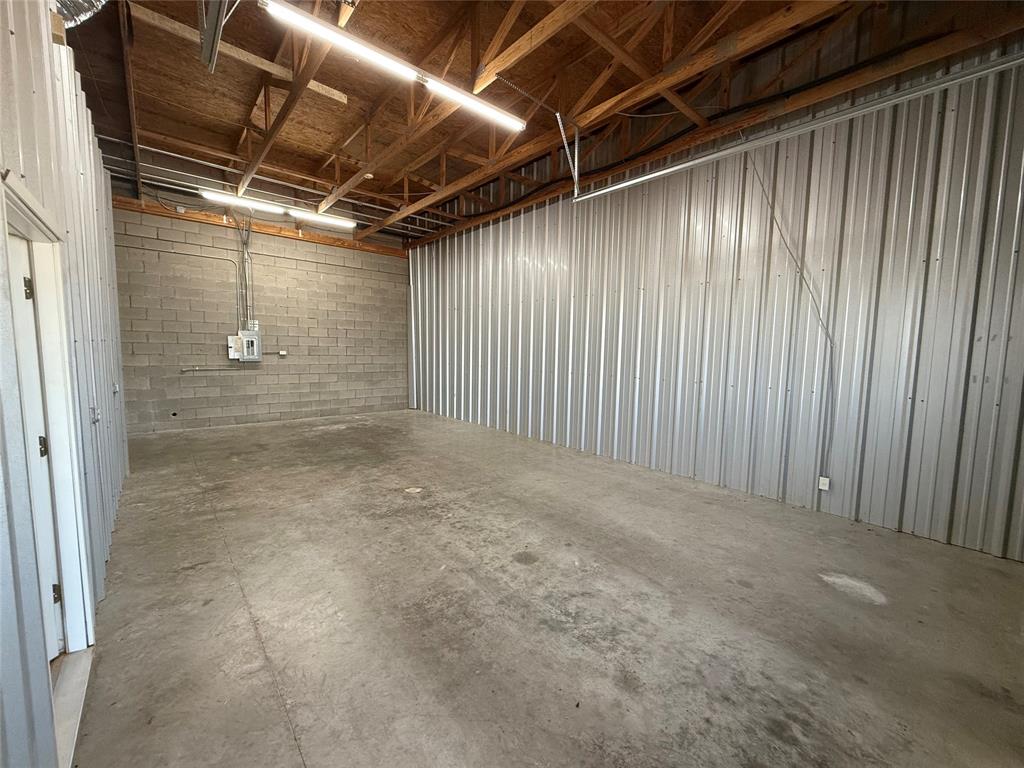 6450 Appian Way Property Photo 11