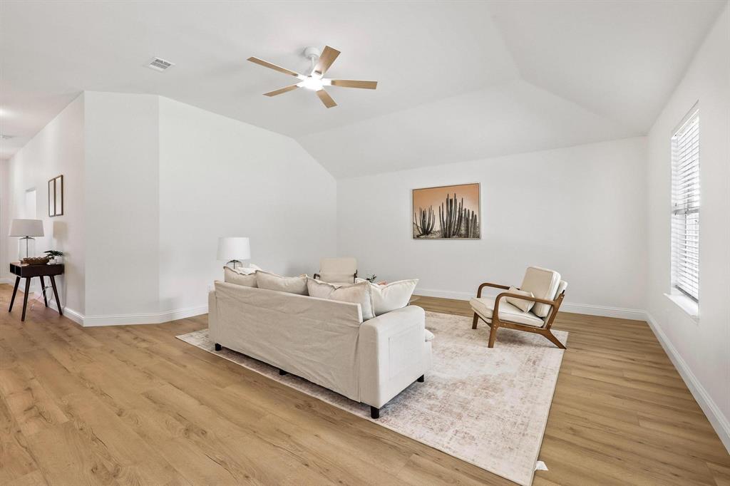 1204 Bayside Drive Property Photo 12