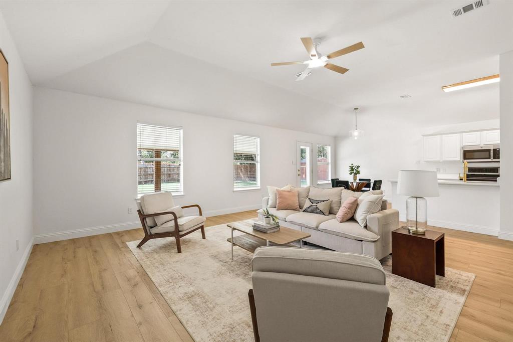 1204 Bayside Drive Property Photo 13