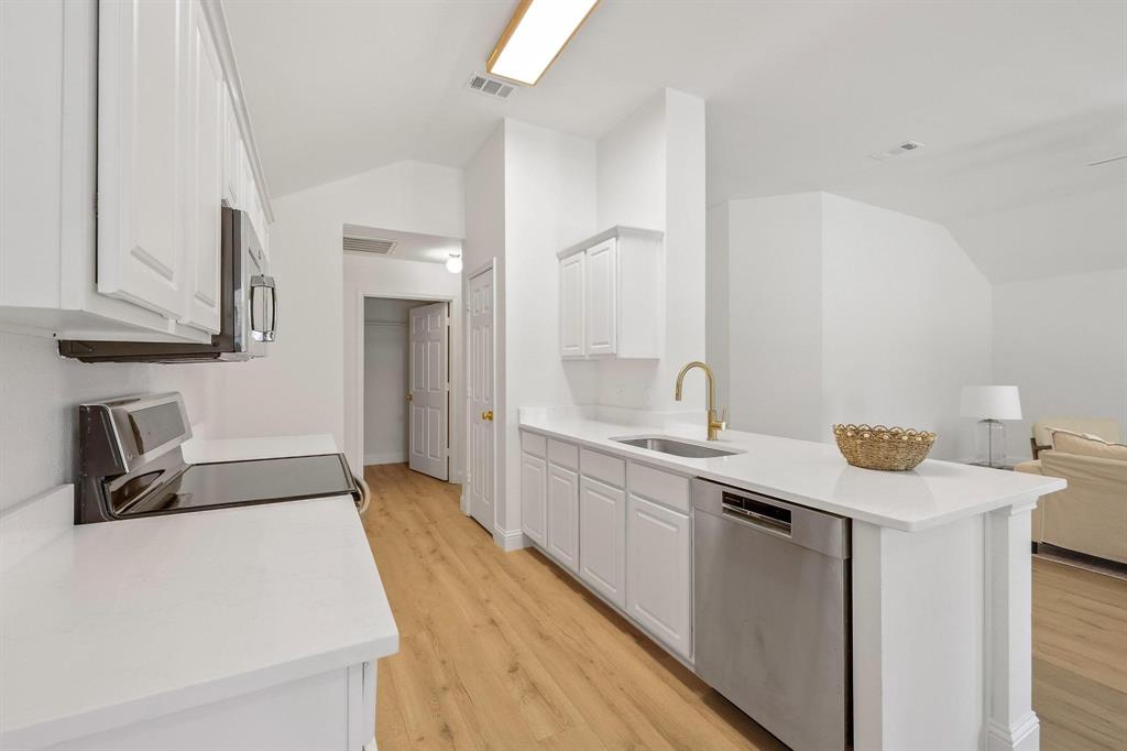 1204 Bayside Drive Property Photo 16