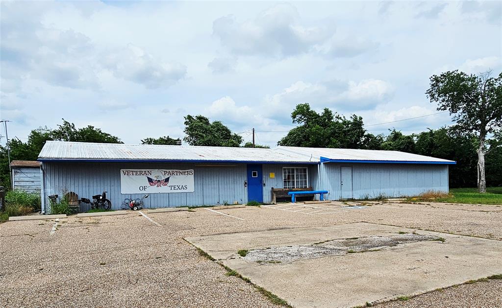 972 Fm 1365 Property Photo 1