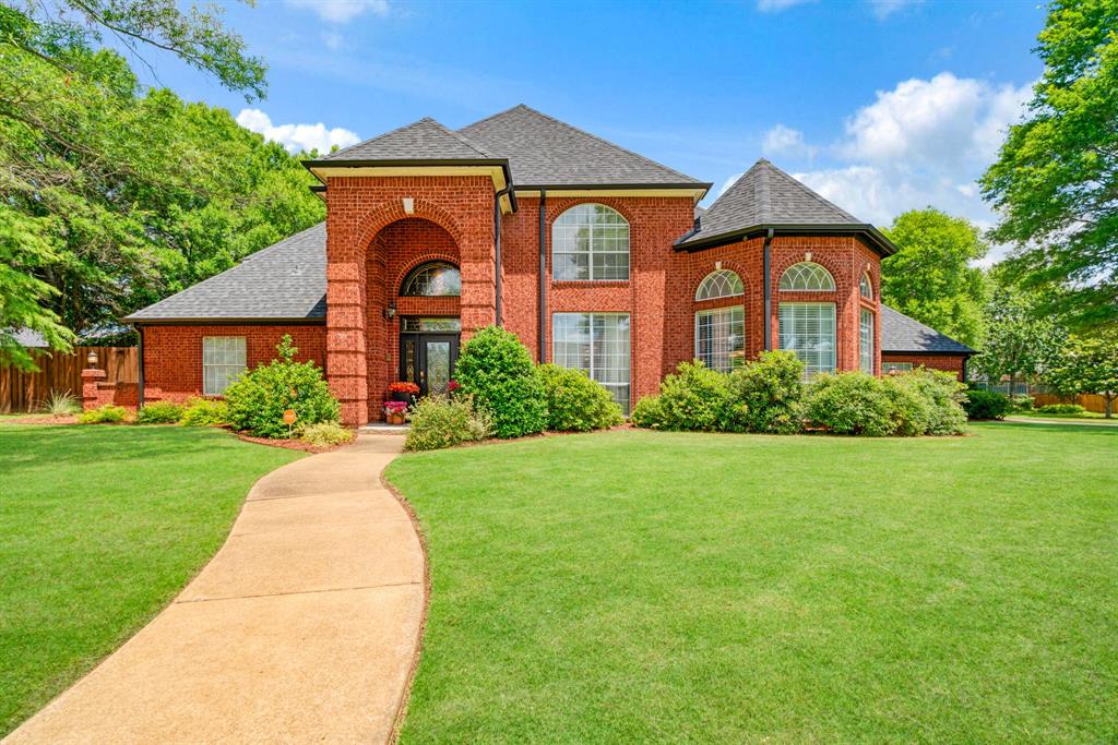 3035 Oak Creek Drive Property Photo 1
