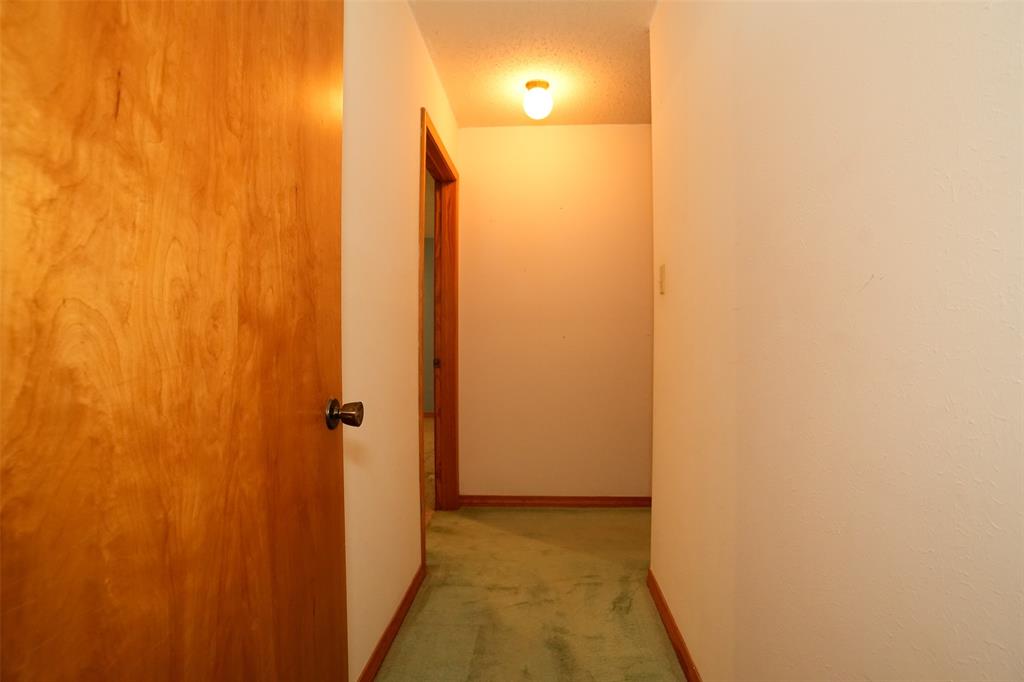 4049 Parkwood Drive Property Photo 27
