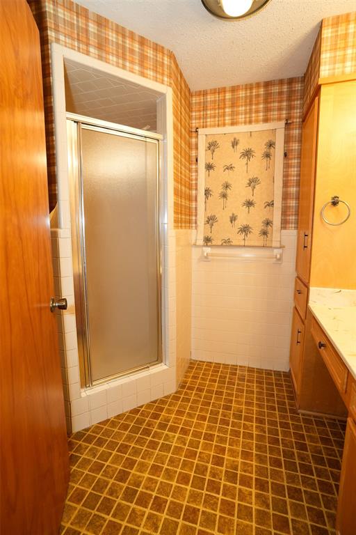 4049 Parkwood Drive Property Photo 33
