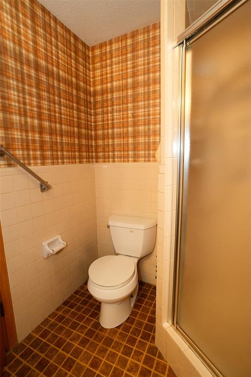 4049 Parkwood Drive Property Photo 34