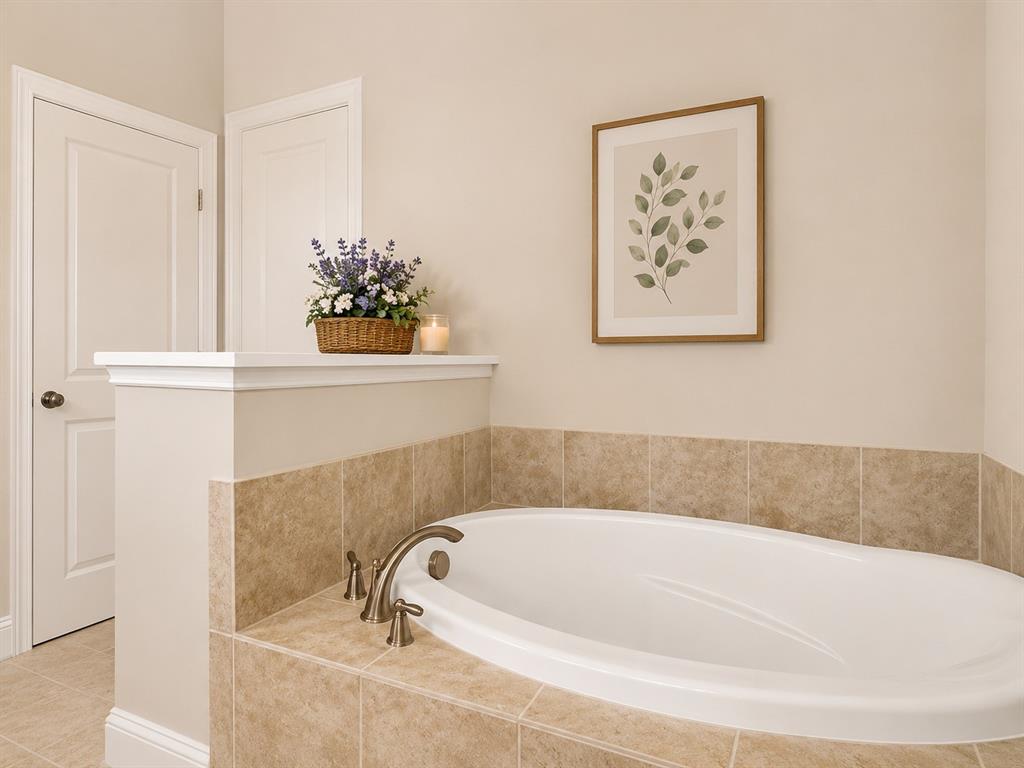 1036 Finsbury Lane Property Photo 10