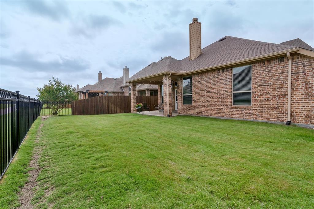 1036 Finsbury Lane Property Photo 18