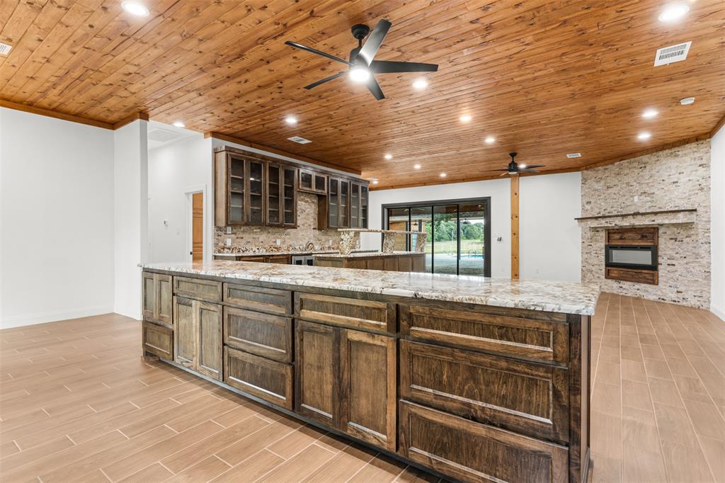 1215 E Stegall Road Property Photo 11