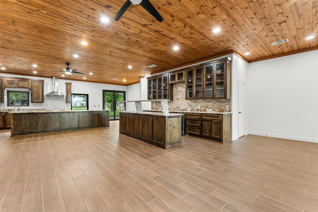 1215 E Stegall Road Property Photo 17
