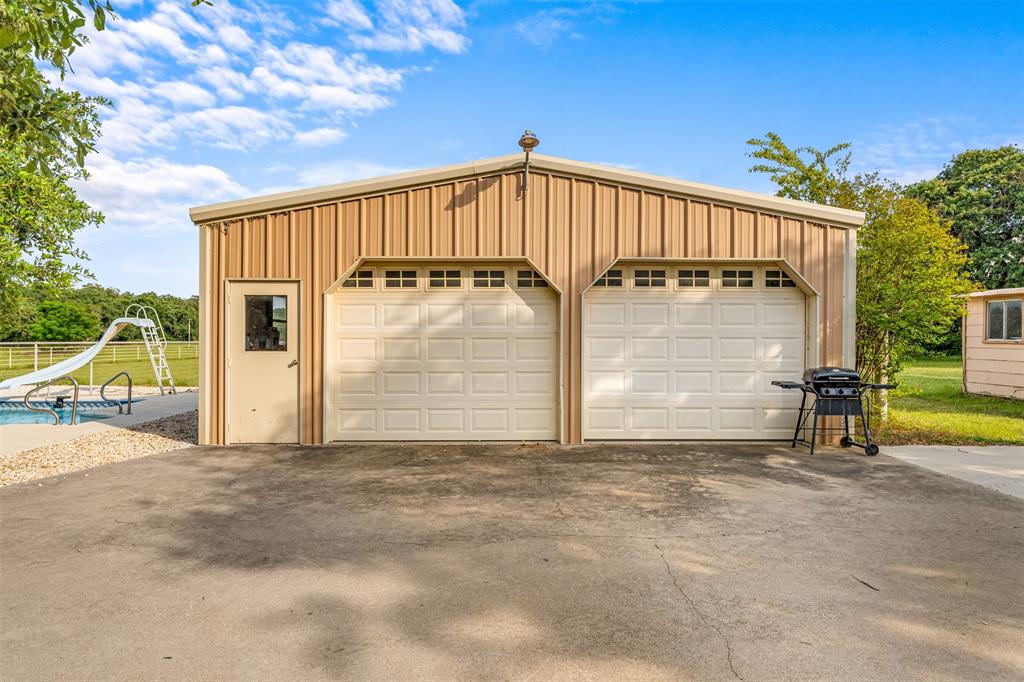 1215 E Stegall Road Property Photo 37