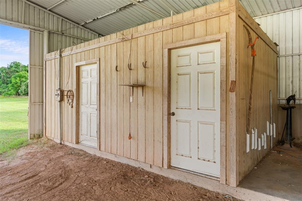 1215 E Stegall Road Property Photo 38