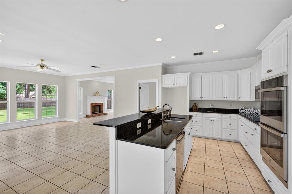 2821 Tuscany Circle Property Photo 9