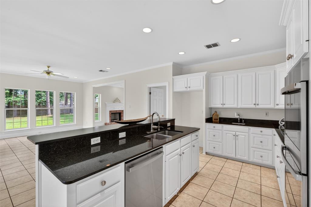 2821 Tuscany Circle Property Photo 10