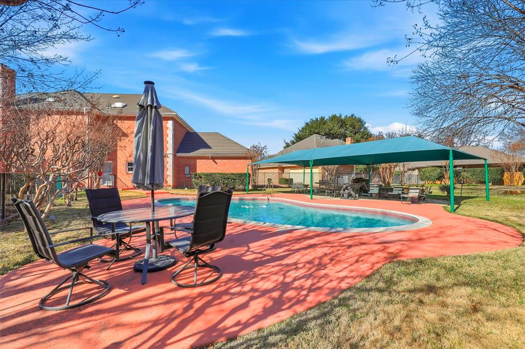5949 River Bend Drive Property Photo 6