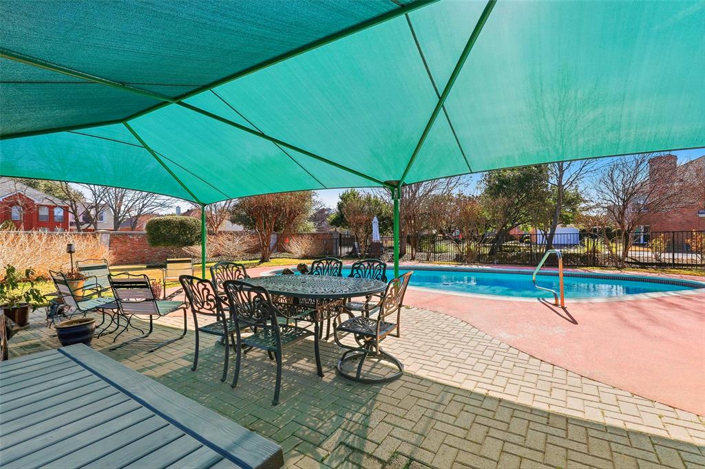 5949 River Bend Drive Property Photo 8