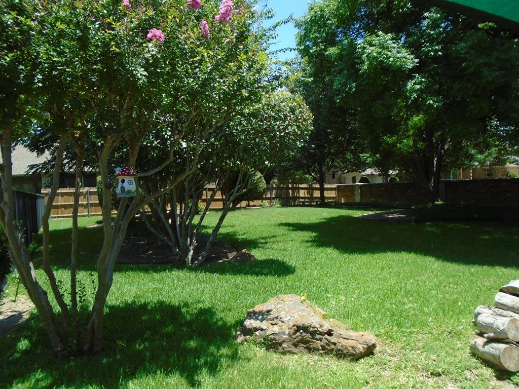 5949 River Bend Drive Property Photo 9