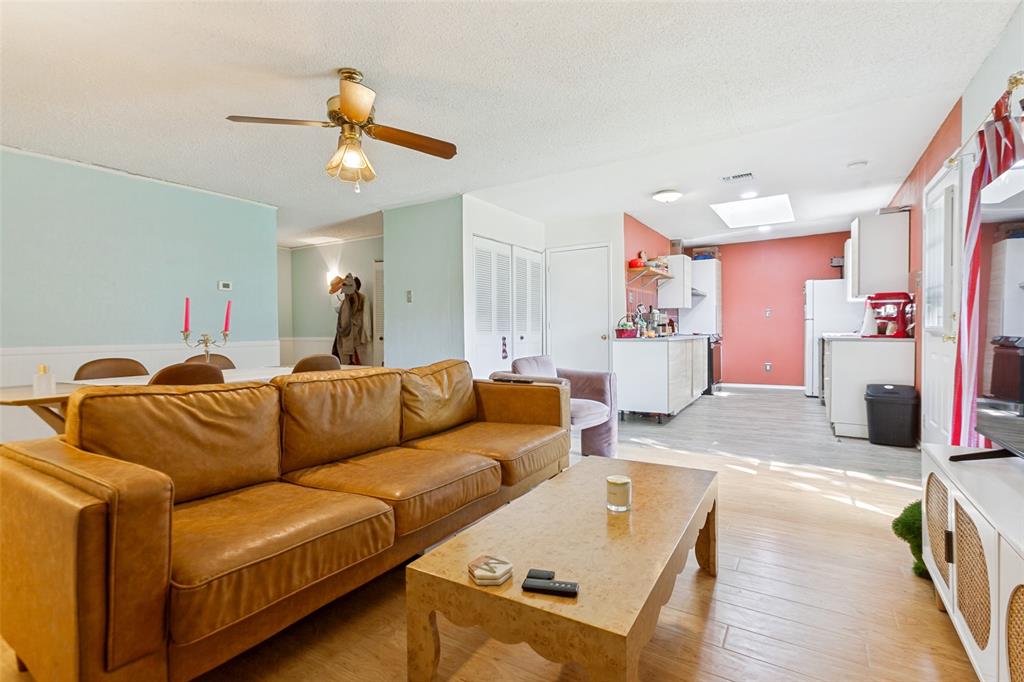 3304 Westminster Drive Property Photo 6