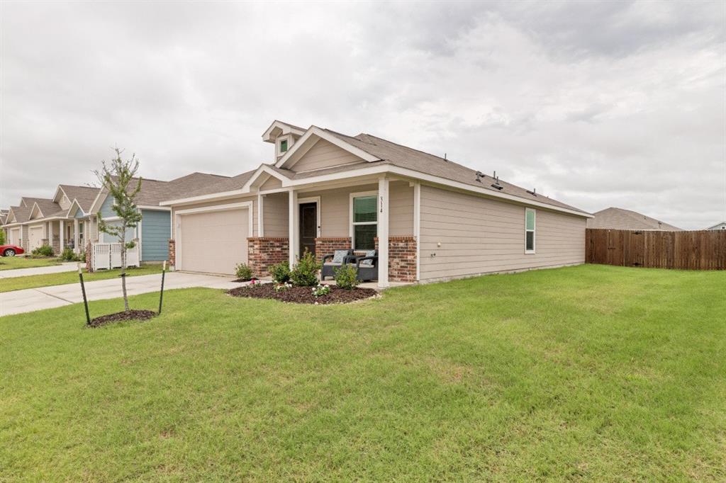 314 Ashbrook Way Property Photo 2