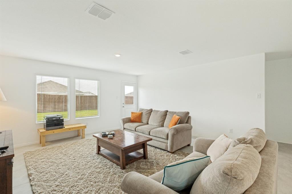 314 Ashbrook Way Property Photo 11