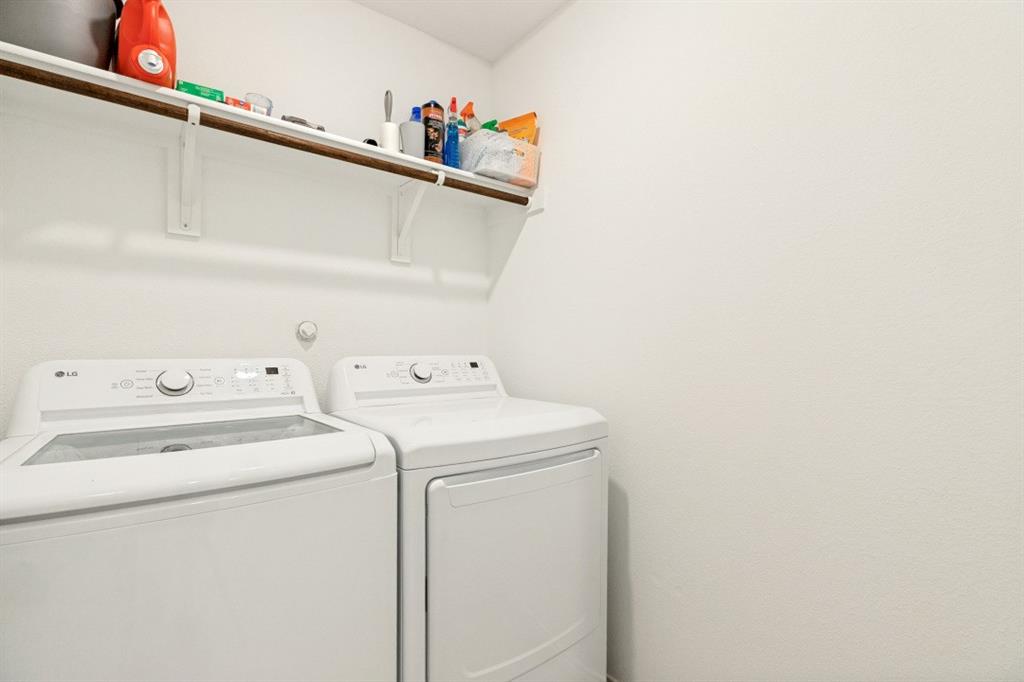314 Ashbrook Way Property Photo 17