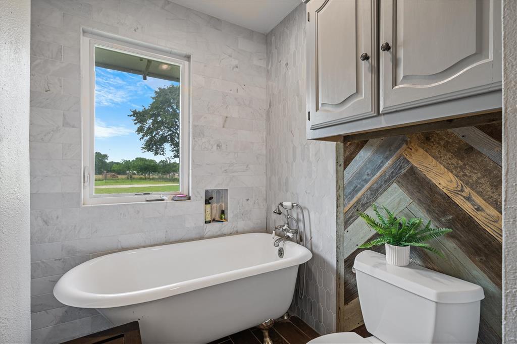 132 Private Road 7105 Property Photo 18
