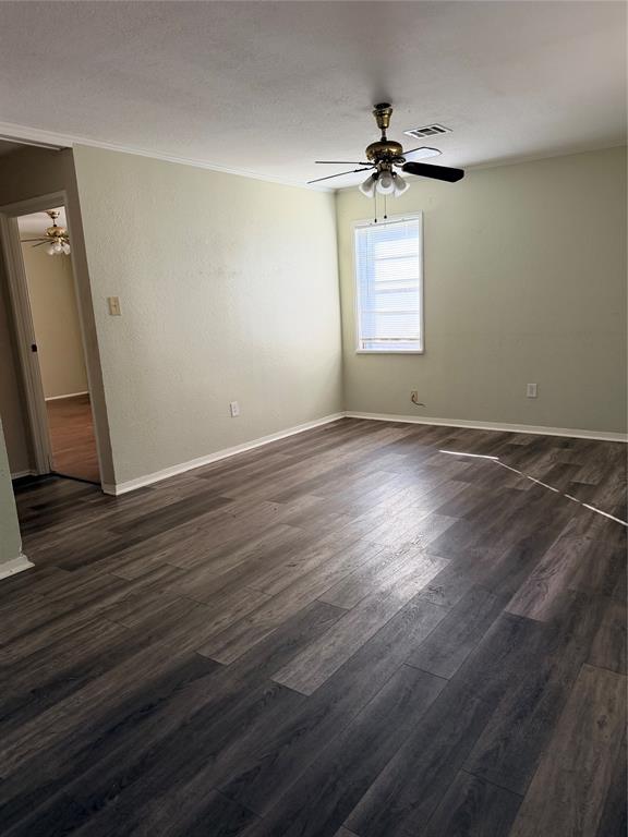 3536 Pine Avenue Property Photo 5