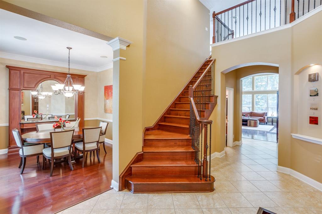 2620 Waters Edge Drive Property Photo 4