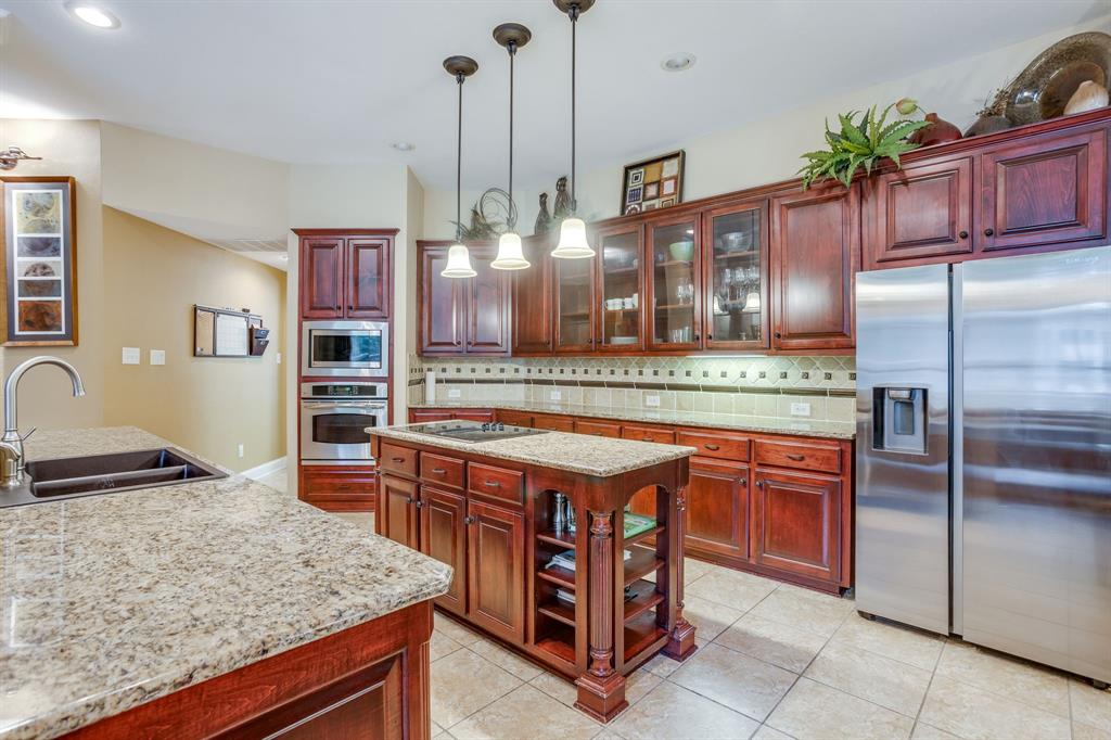 2620 Waters Edge Drive Property Photo 10