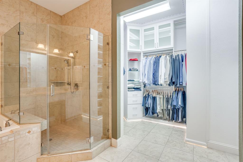 2620 Waters Edge Drive Property Photo 15