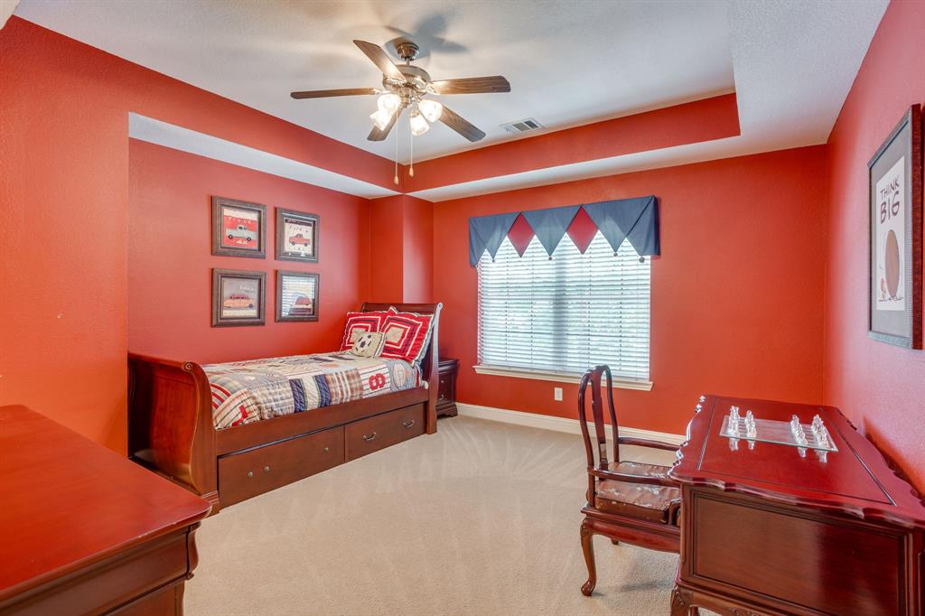 2620 Waters Edge Drive Property Photo 16