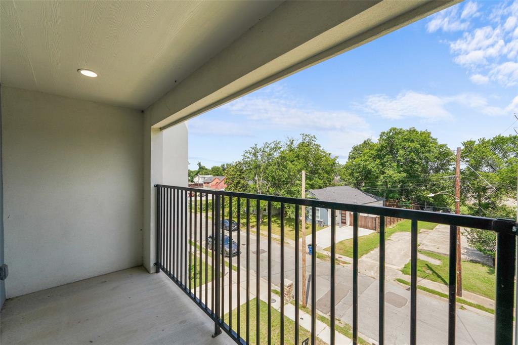 3142 Harmon Street Property Photo 26