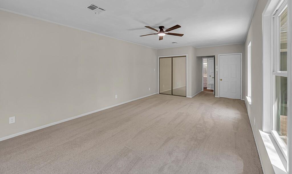 102 S Avenue Q Property Photo 19
