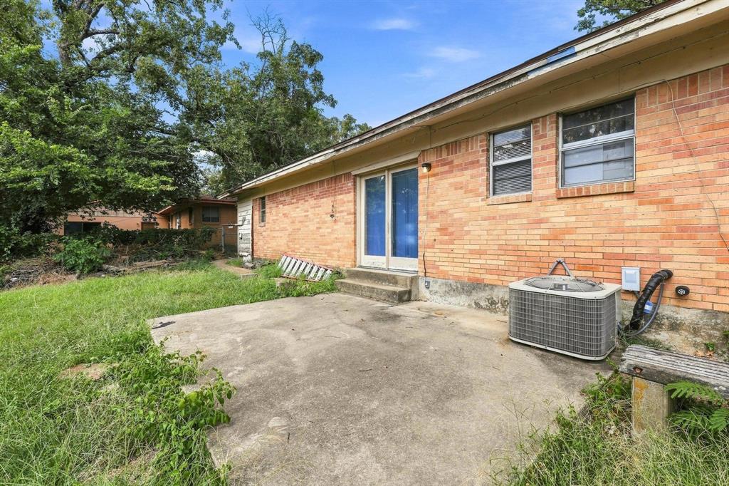 121 S Imperial Drive Property Photo 34