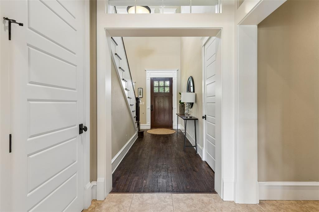206 Rodeo Drive Property Photo 8