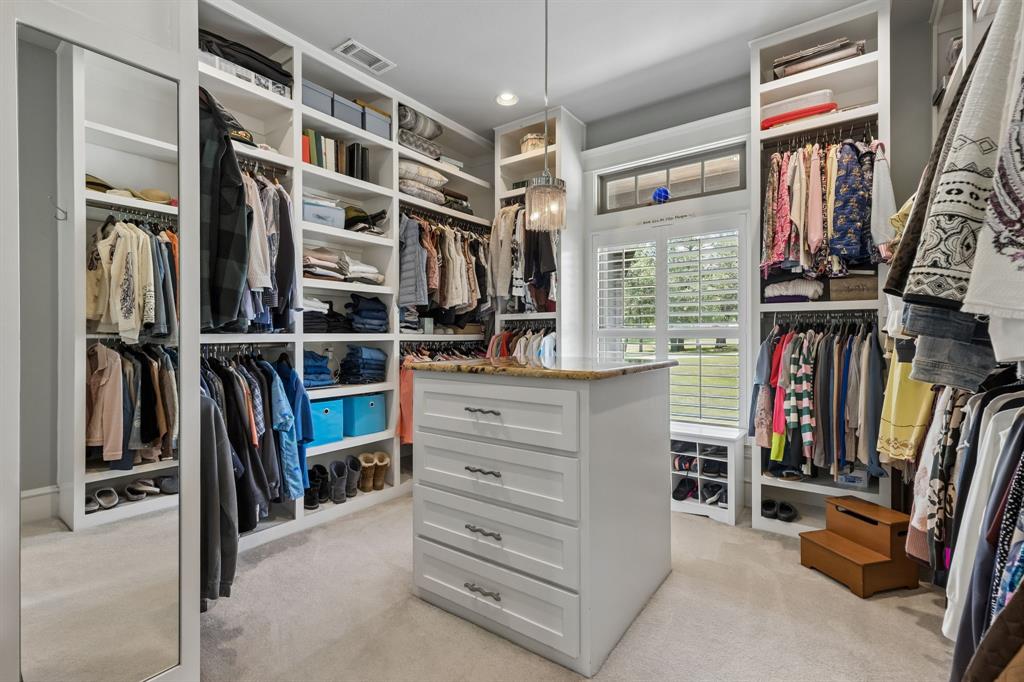 206 Rodeo Drive Property Photo 23