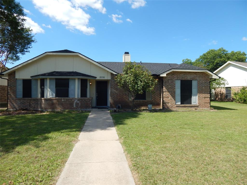 506 Redwood Drive Property Photo 2