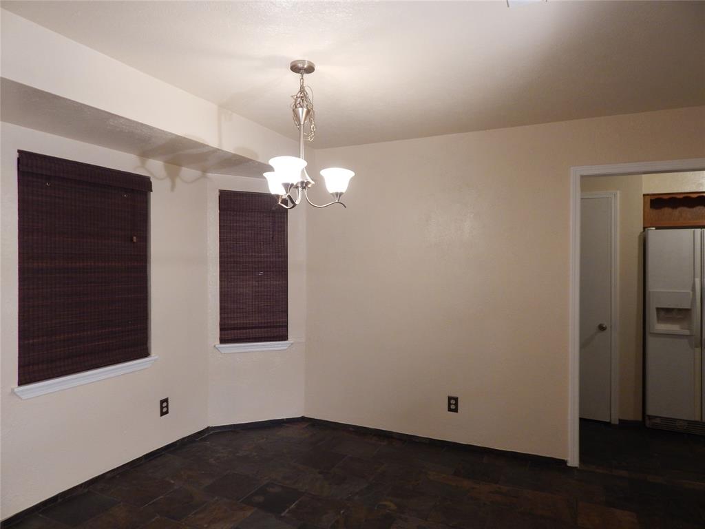 506 Redwood Drive Property Photo 7