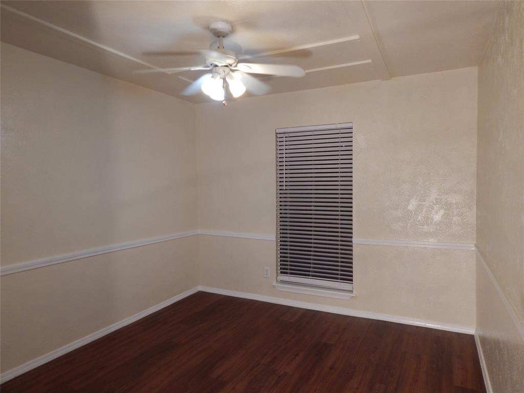 506 Redwood Drive Property Photo 13