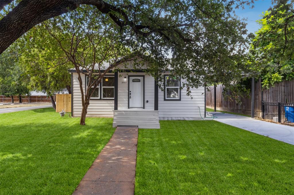 3203 Reynolds Avenue Property Photo 1