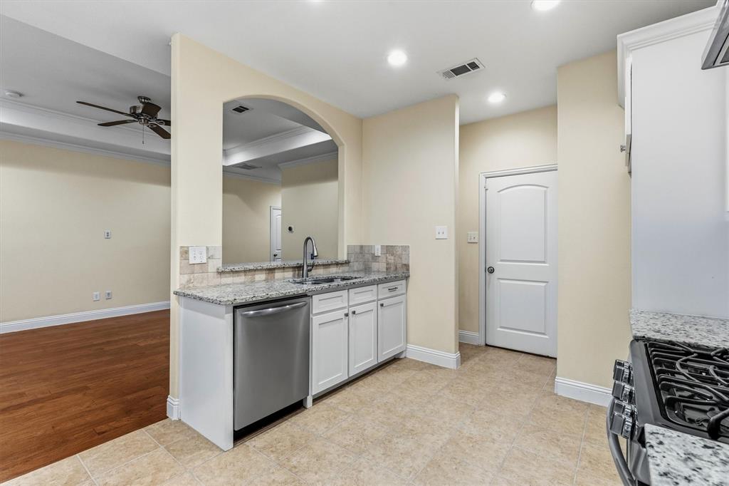 1317 Nolte Drive Property Photo 11