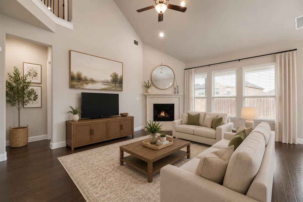 1900 Monahan Drive Property Photo 8