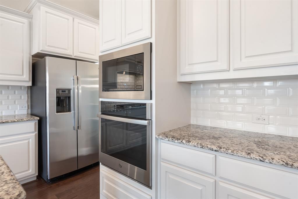 1900 Monahan Drive Property Photo 17