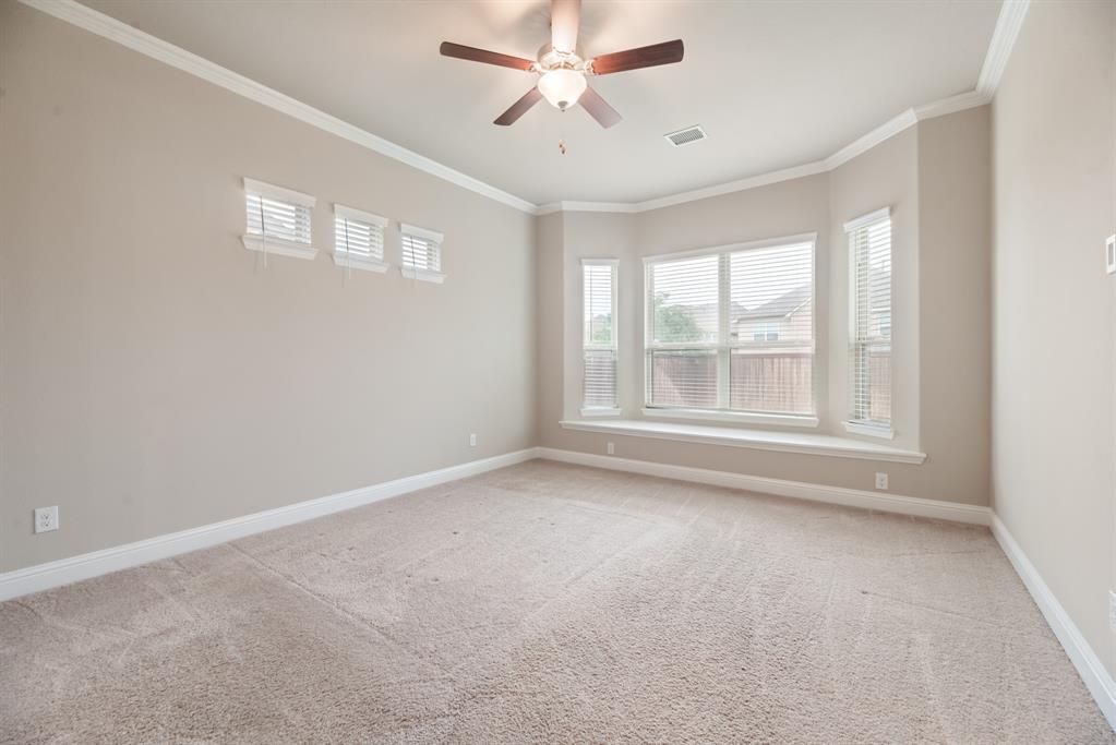 1900 Monahan Drive Property Photo 19