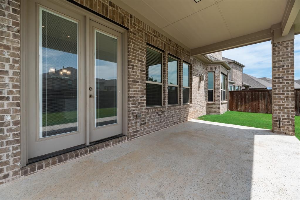 1900 Monahan Drive Property Photo 33