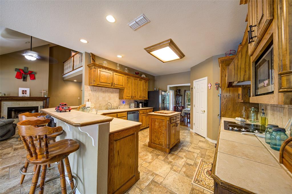 15 Shady Creek Lane Property Photo 11