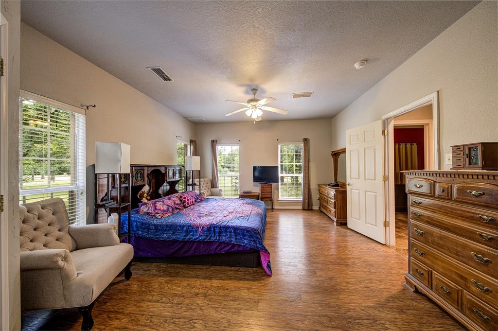 15 Shady Creek Lane Property Photo 16