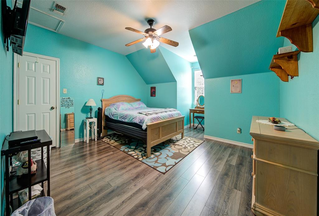 15 Shady Creek Lane Property Photo 23