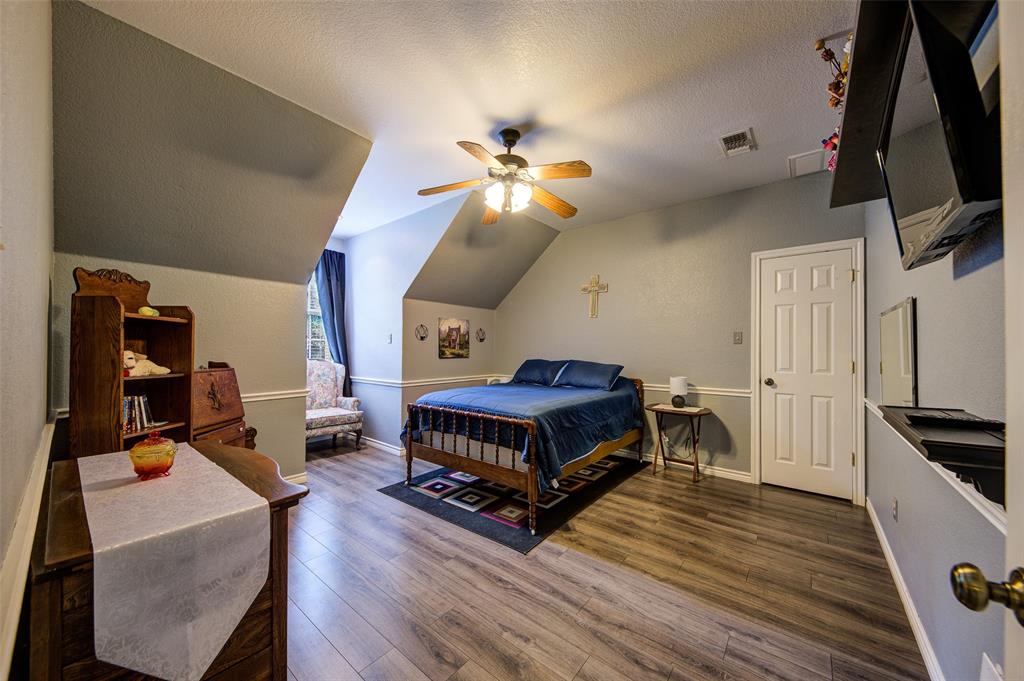 15 Shady Creek Lane Property Photo 24