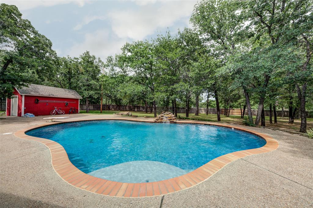15 Shady Creek Lane Property Photo 30