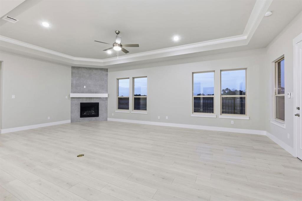 2400 Camino Way Property Photo 17